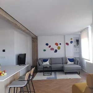  Apartment Moderno Y Sofisticado Con Vistas A La Ciudad